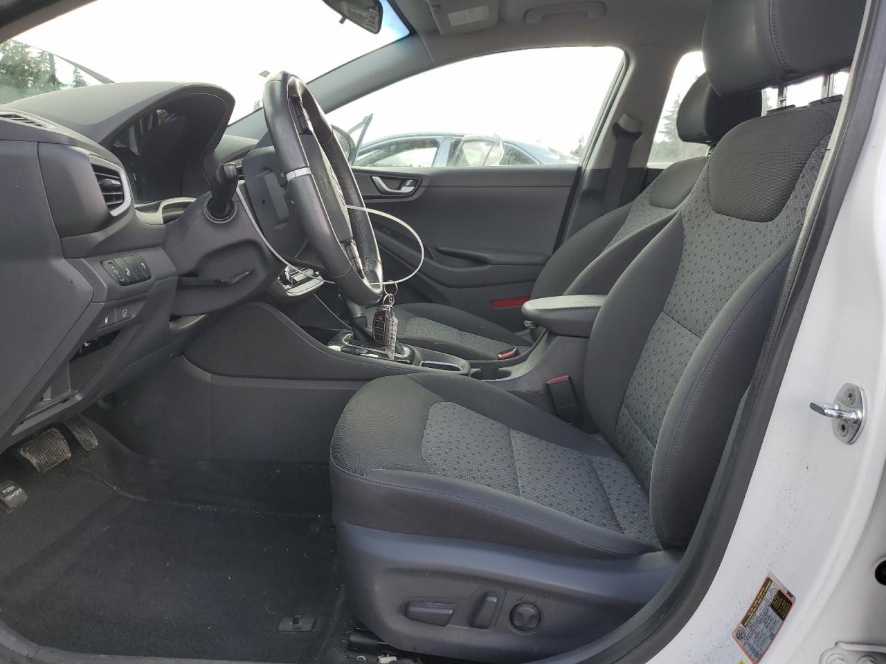 2017 Hyundai IONIQ - Image 7