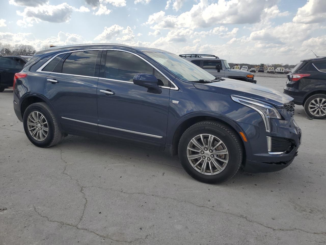 2018 Cadillac XT5 - Image 4