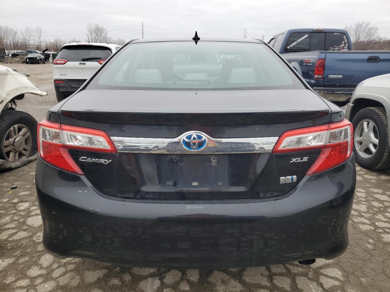 2012 Toyota Camry - Image 6