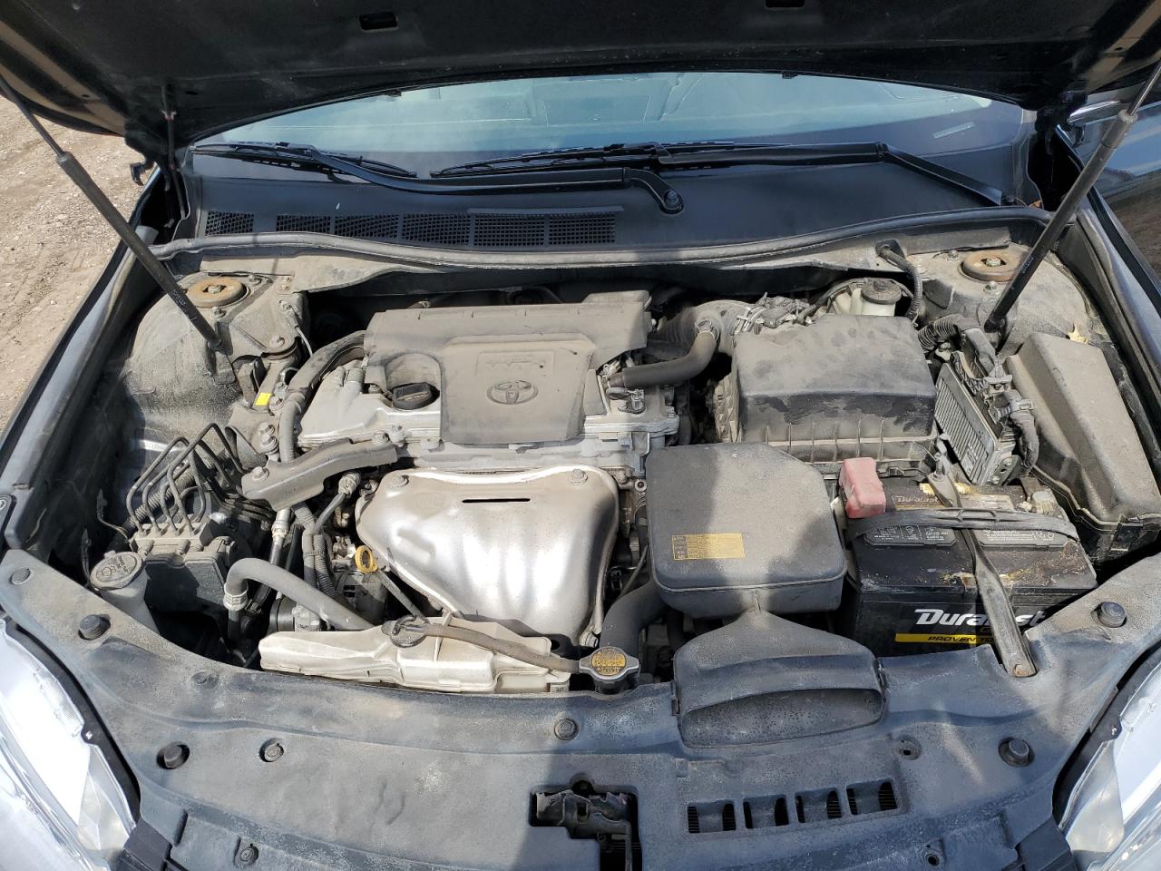 2015 Toyota Camry - Image 13