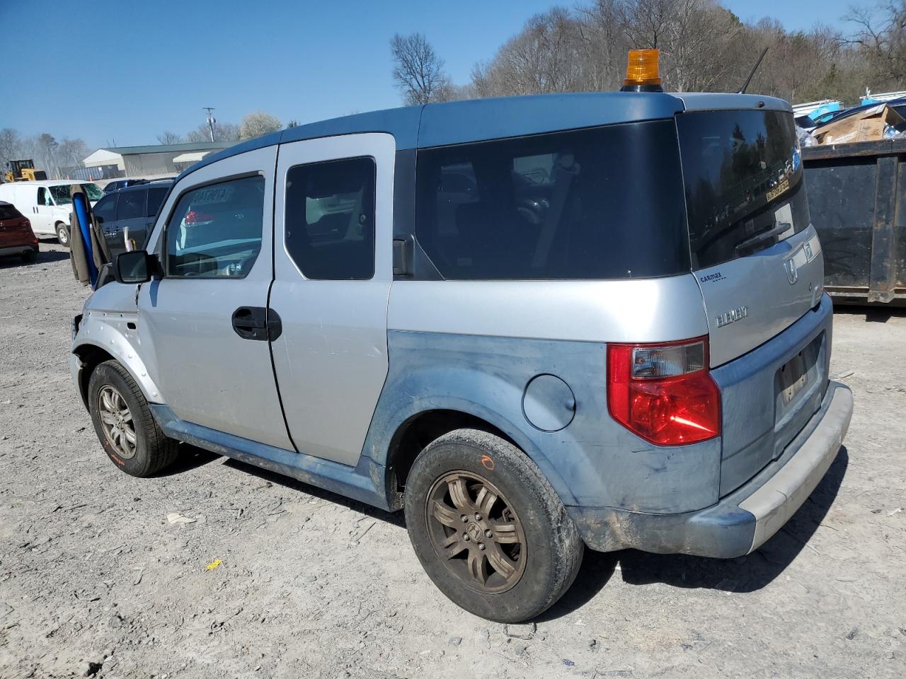 2006 Honda Element - Image 2