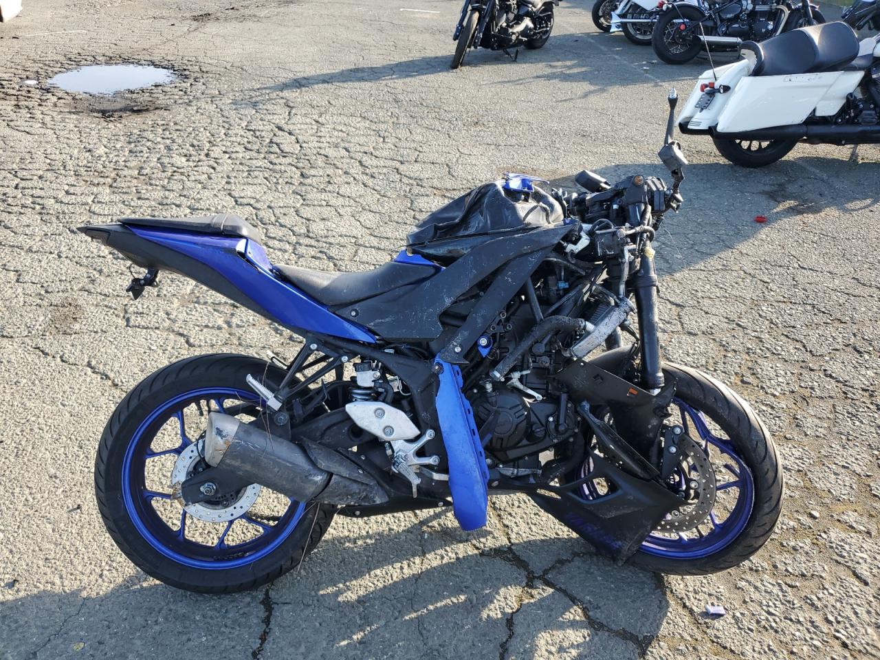 2022 Yamaha Yzfr3 A for Sale in Vallejo, CA - All Over