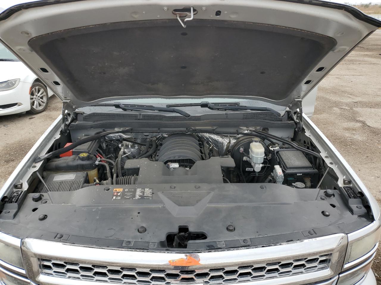 2015 Chevrolet Silverado - Image 12