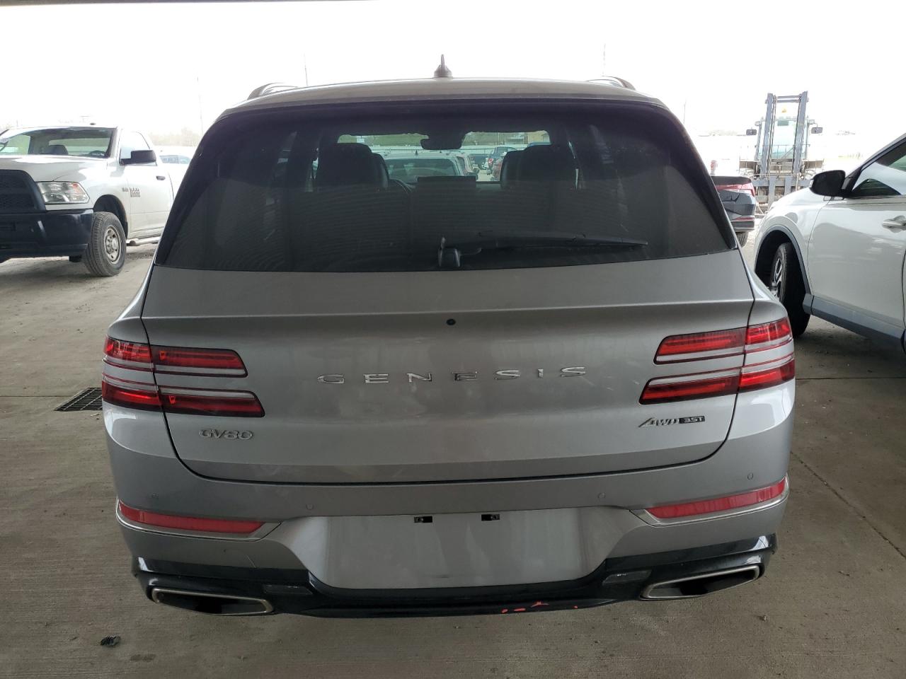 2024 Genesis GV80 - Image 6