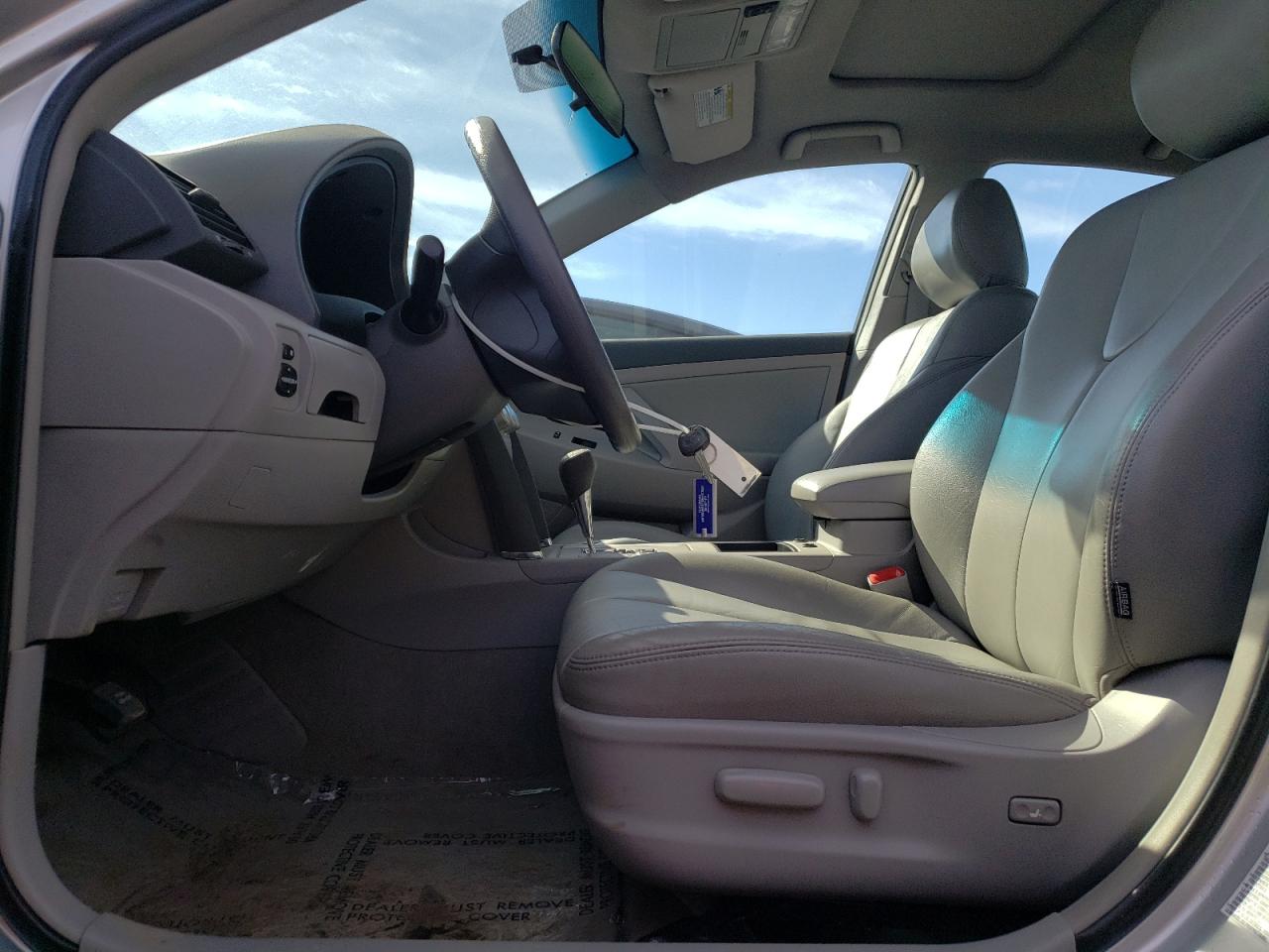 2009 Toyota Camry - Image 7
