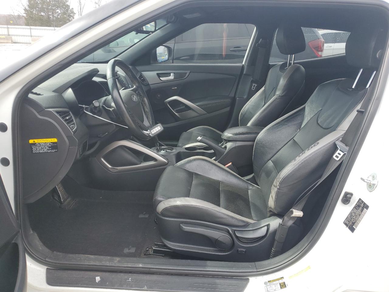 KMHTC6AE2GU293951 HYUNDAI VELOSTER 2016