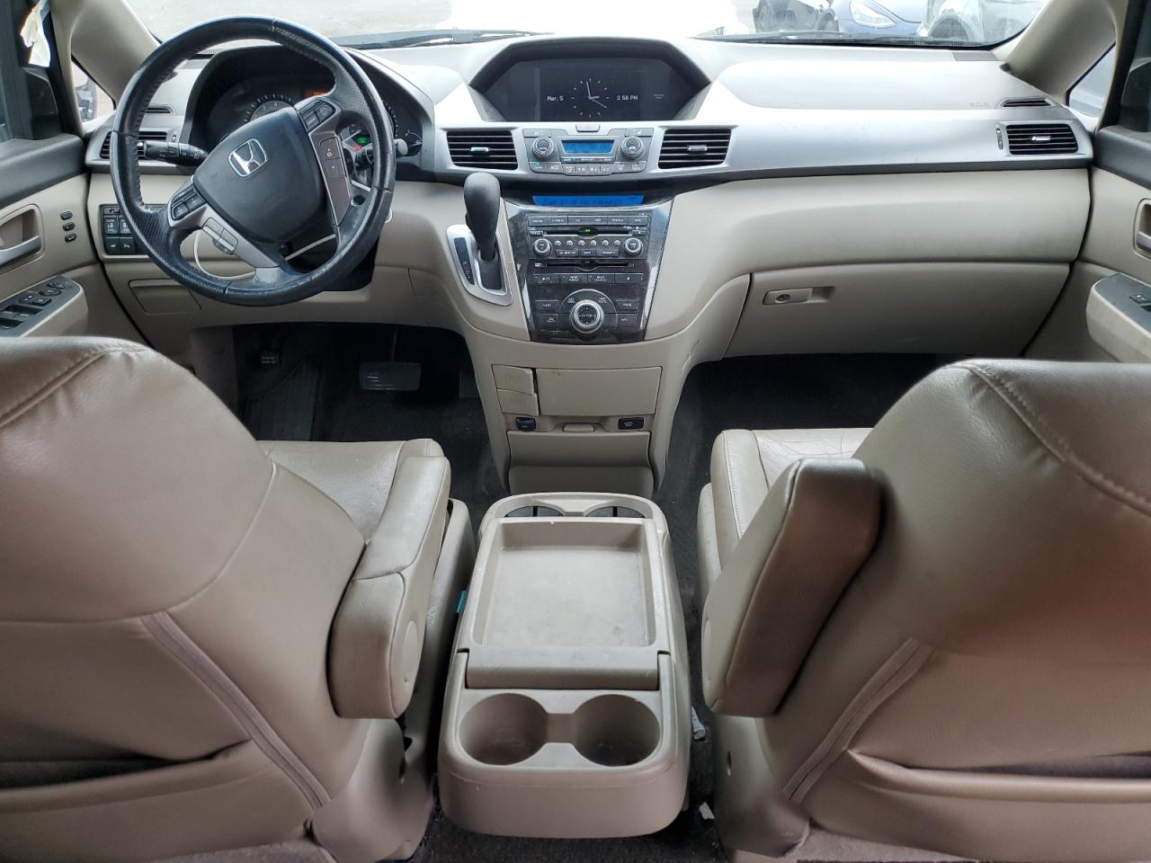 2012 Honda Odyssey - Image 8