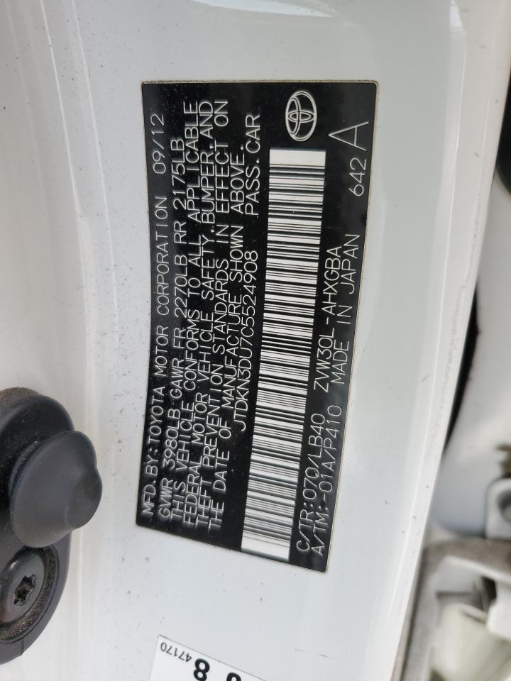 2012 Toyota Prius - Image 13