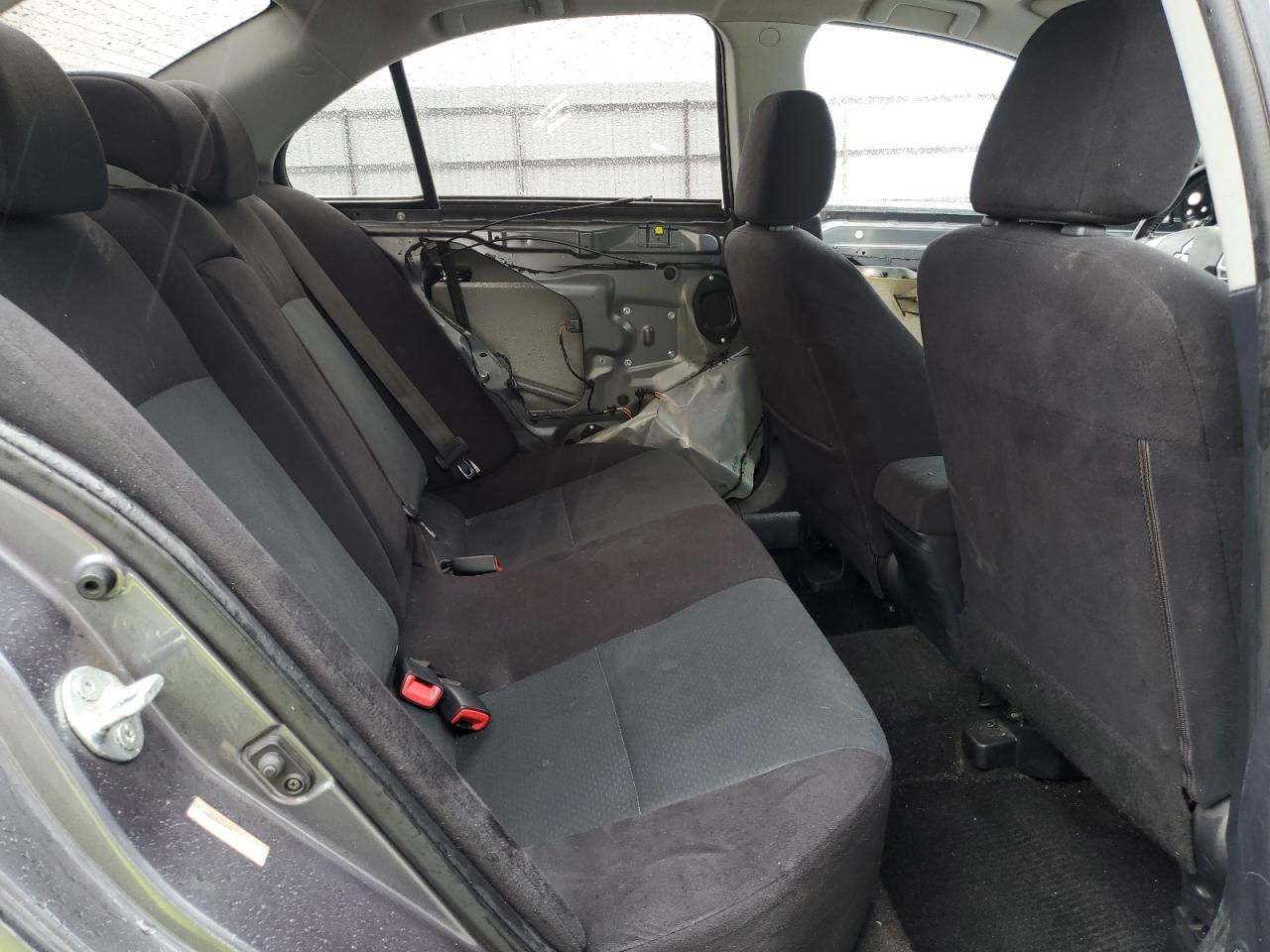 2009 Mitsubishi Lancer - Image 10