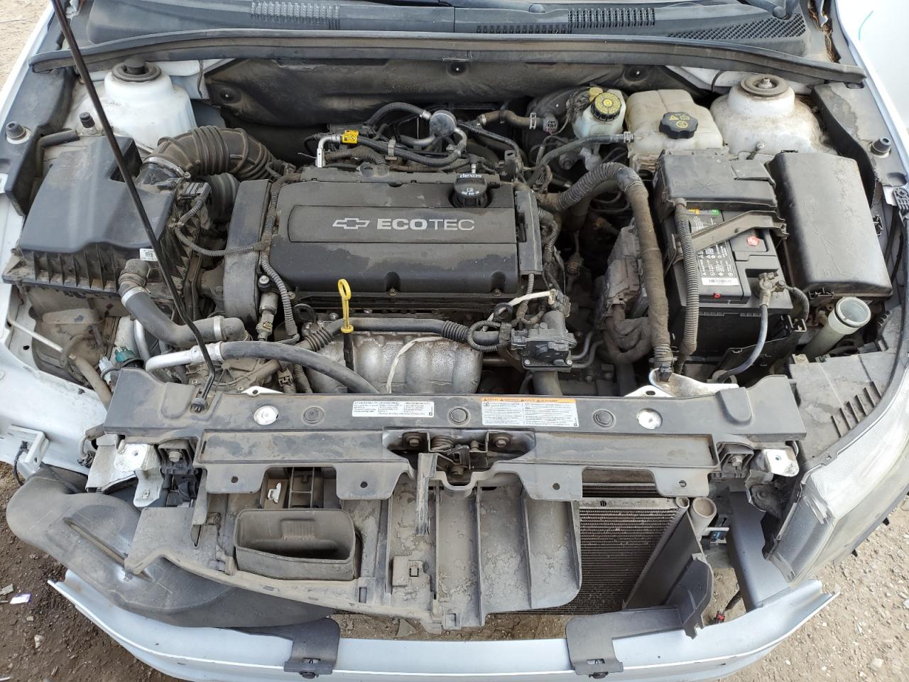 2015 Chevrolet Cruze - Image 13