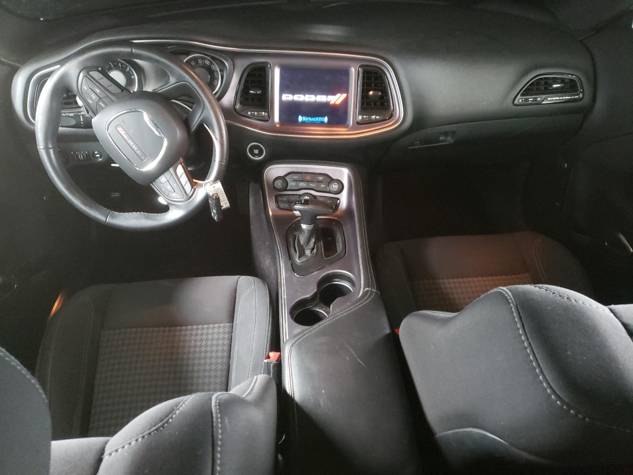 2017 Dodge Challenger - Image 8