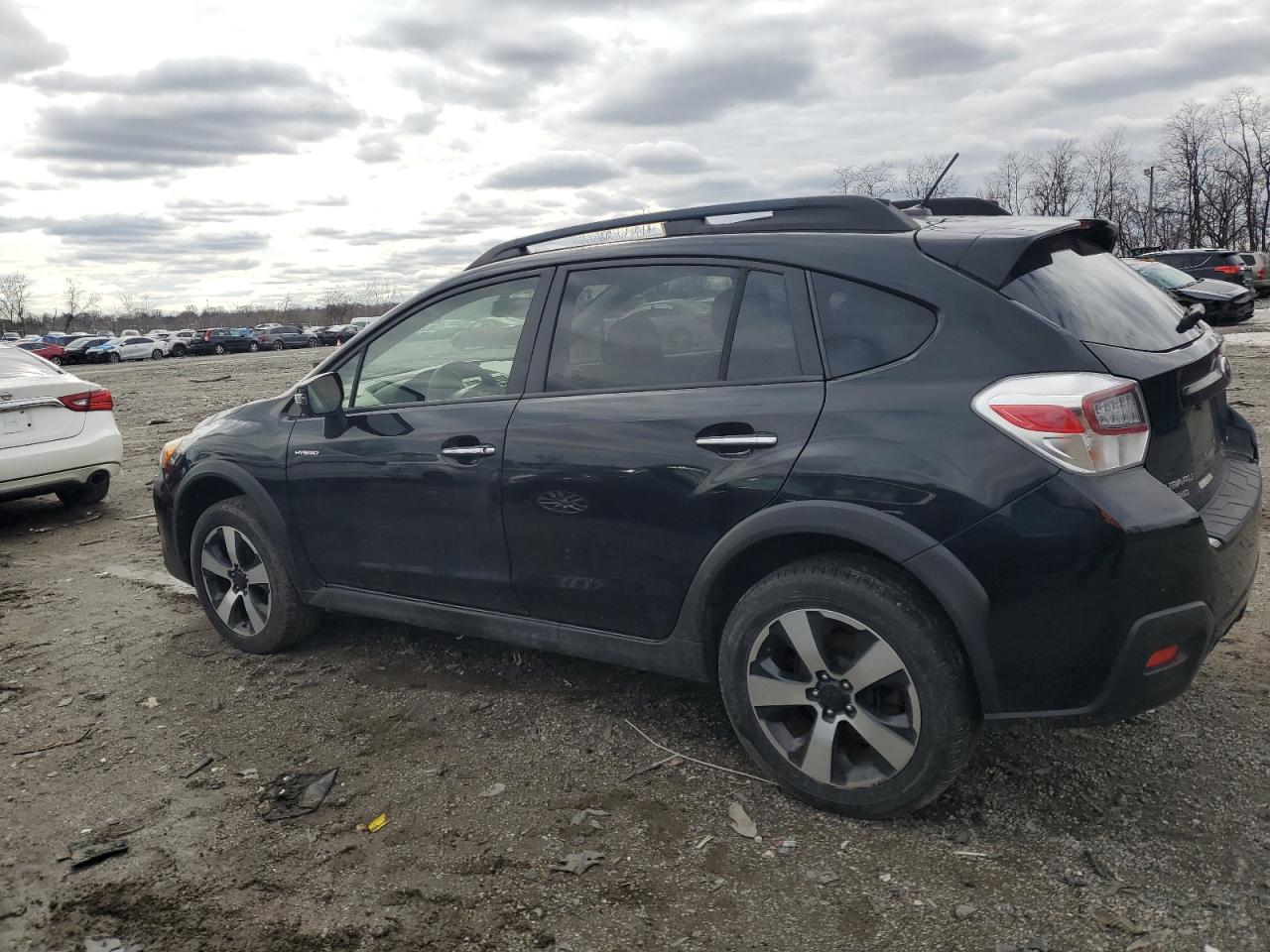 2015 Subaru XV - Image 2