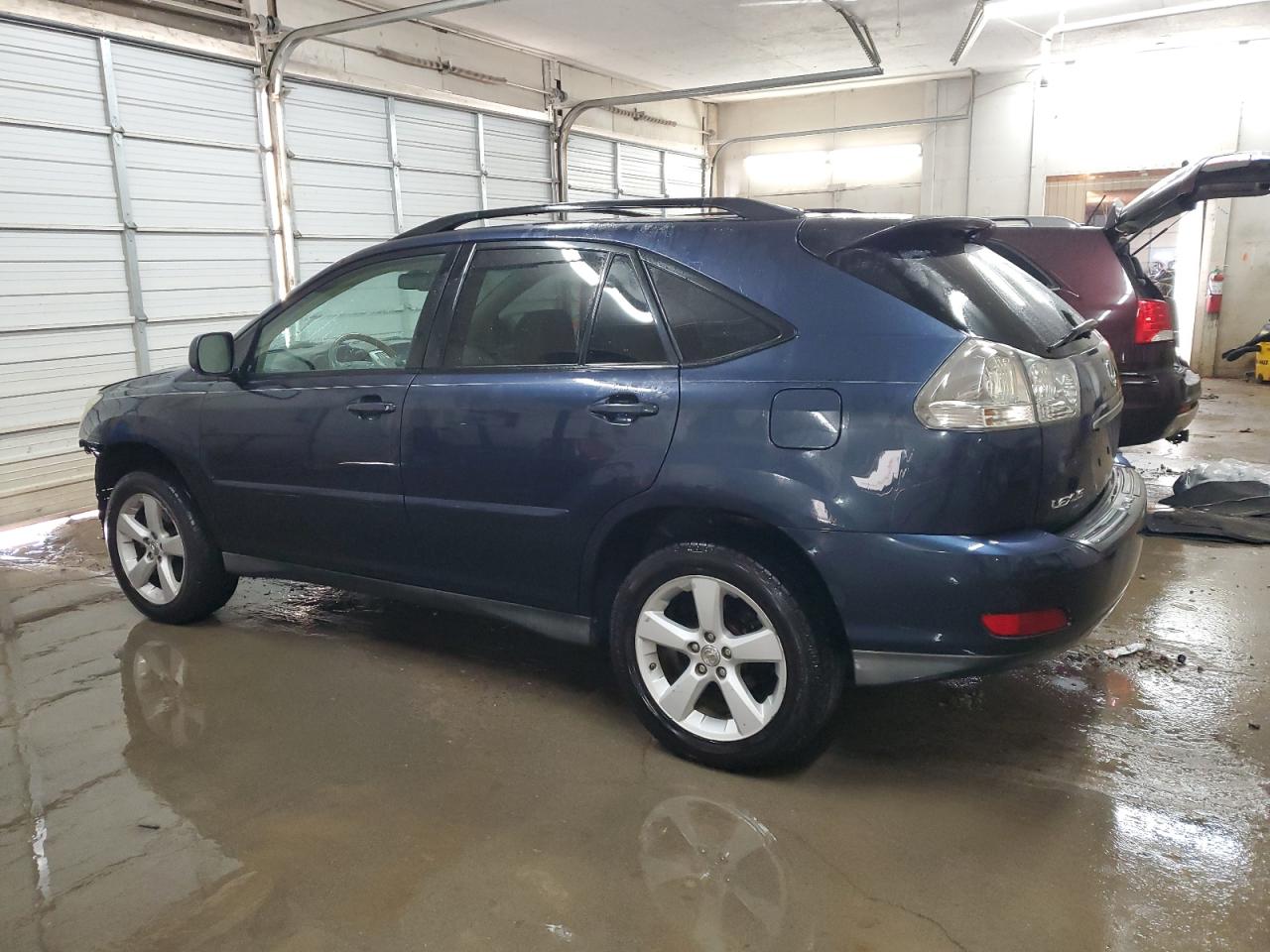 2007 Lexus RX - Image 2