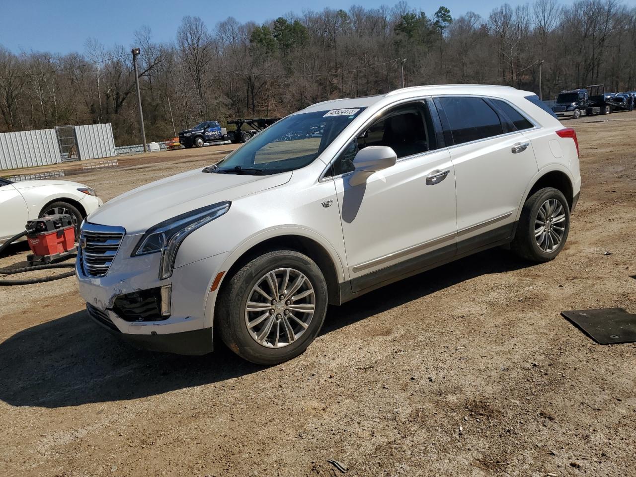 2017 Cadillac XT5 - Image 1