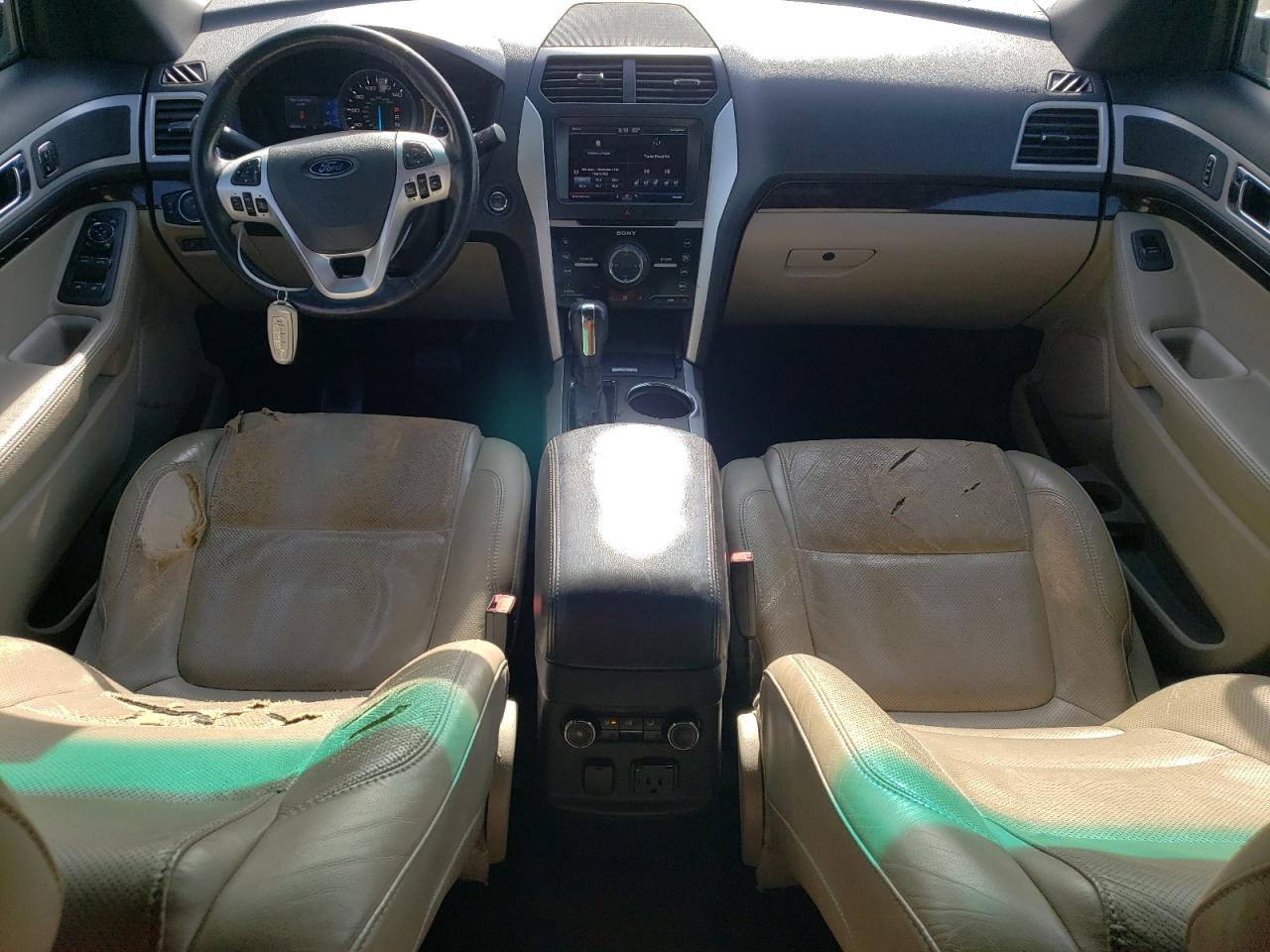 2014 Ford Explorer - Image 8