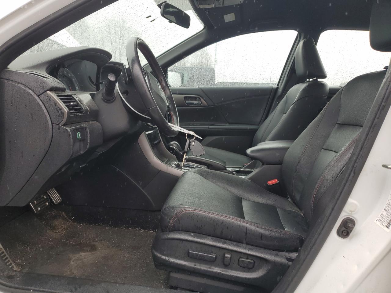1HGCR2F16HA206803 HONDA ACCORD 2017