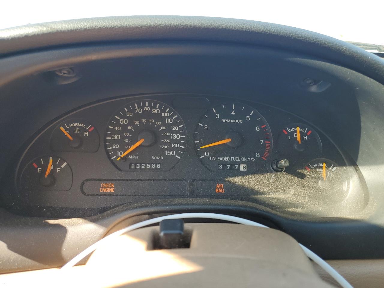 1998 Ford Mustang - Image 9