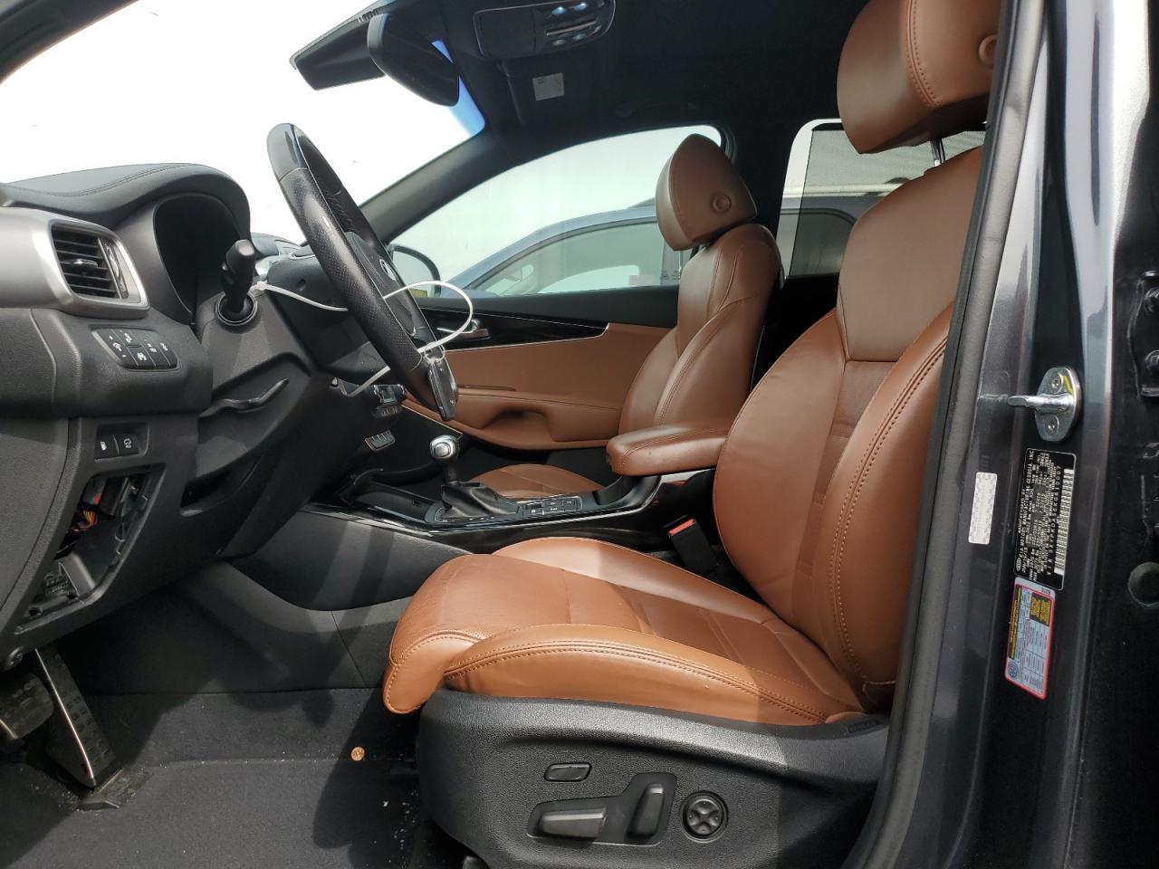2019 Kia Sorento - Image 7