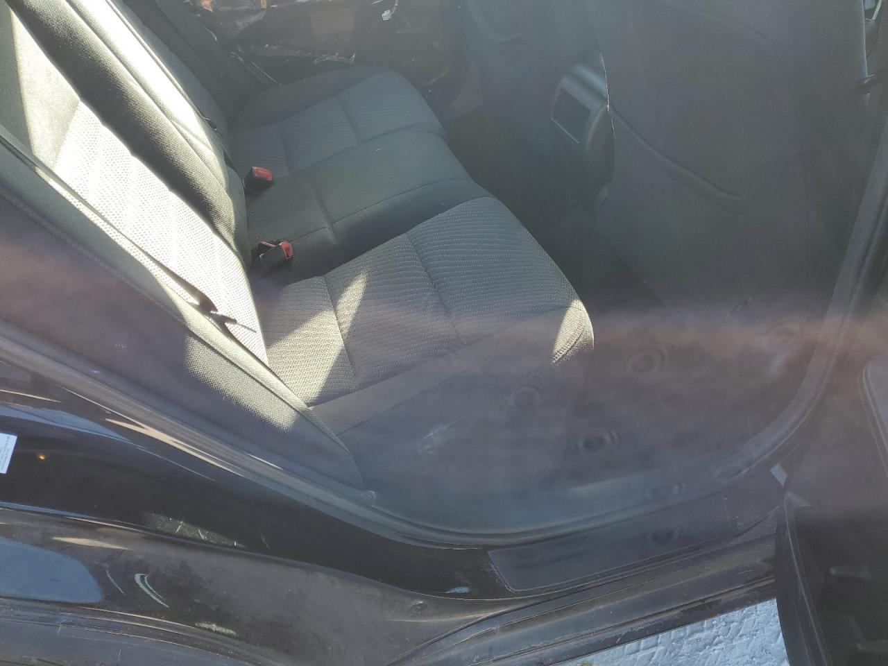 2015 Toyota Camry - Image 10