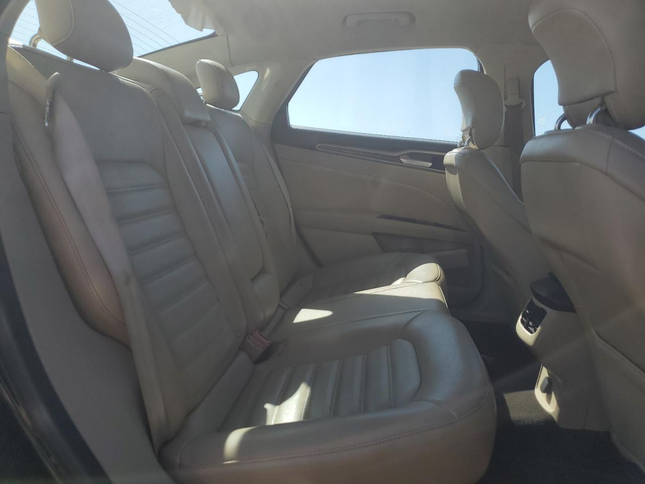 2014 Ford Fusion - Image 10