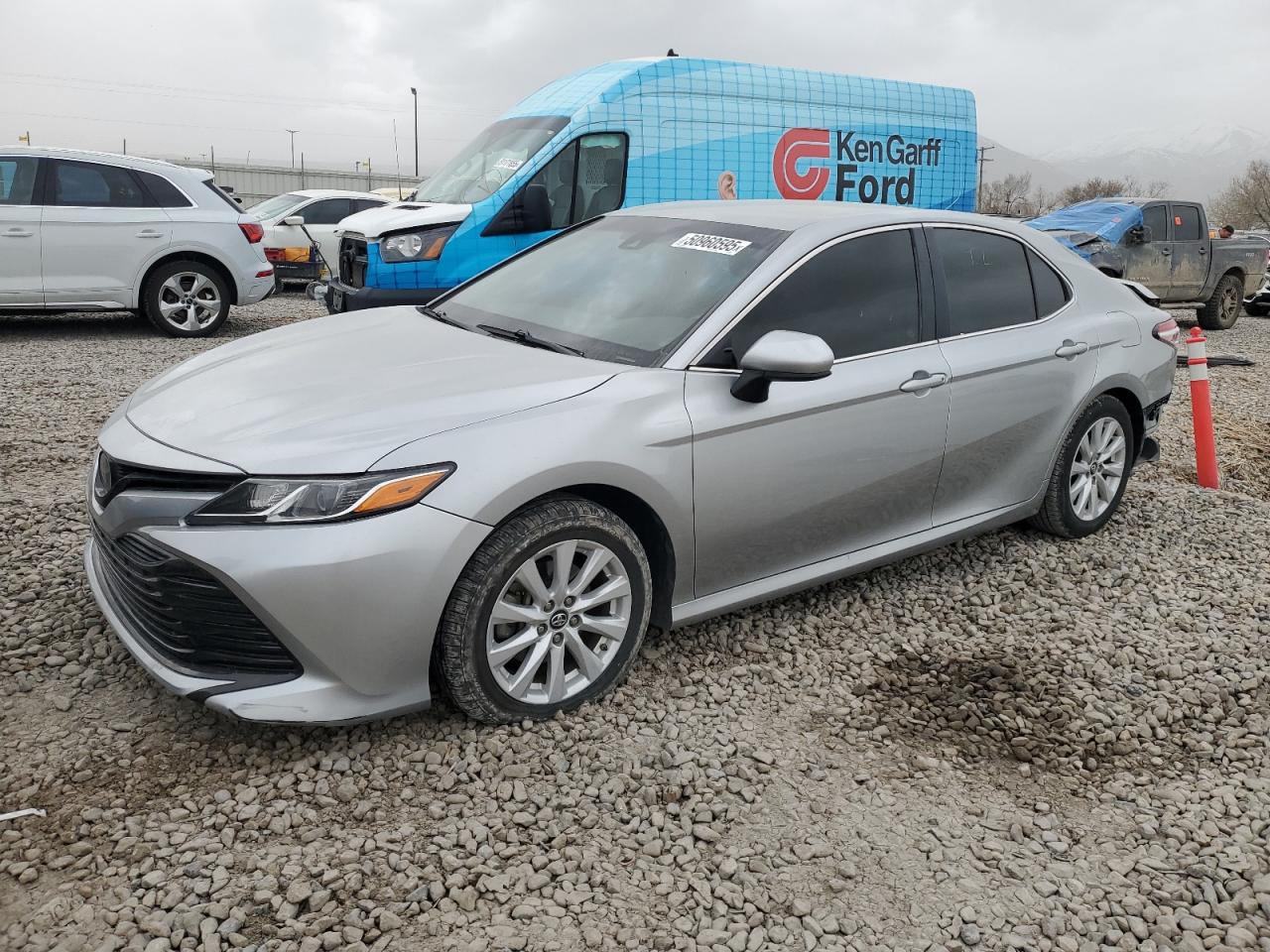 2018 Toyota Camry L продається в Magna, UT - Rear End