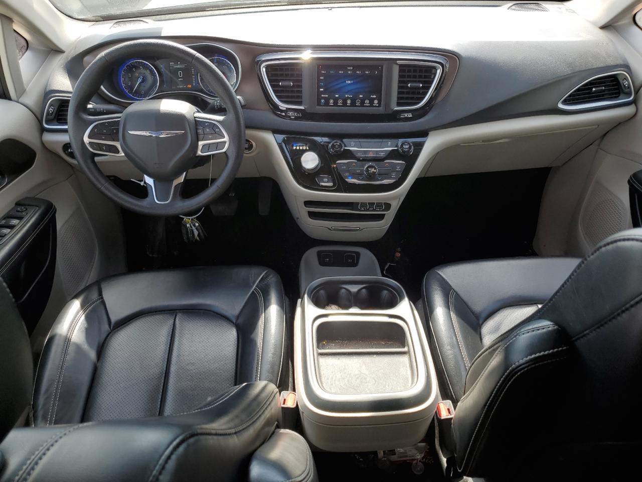 2021 Chrysler Voyager - Image 8