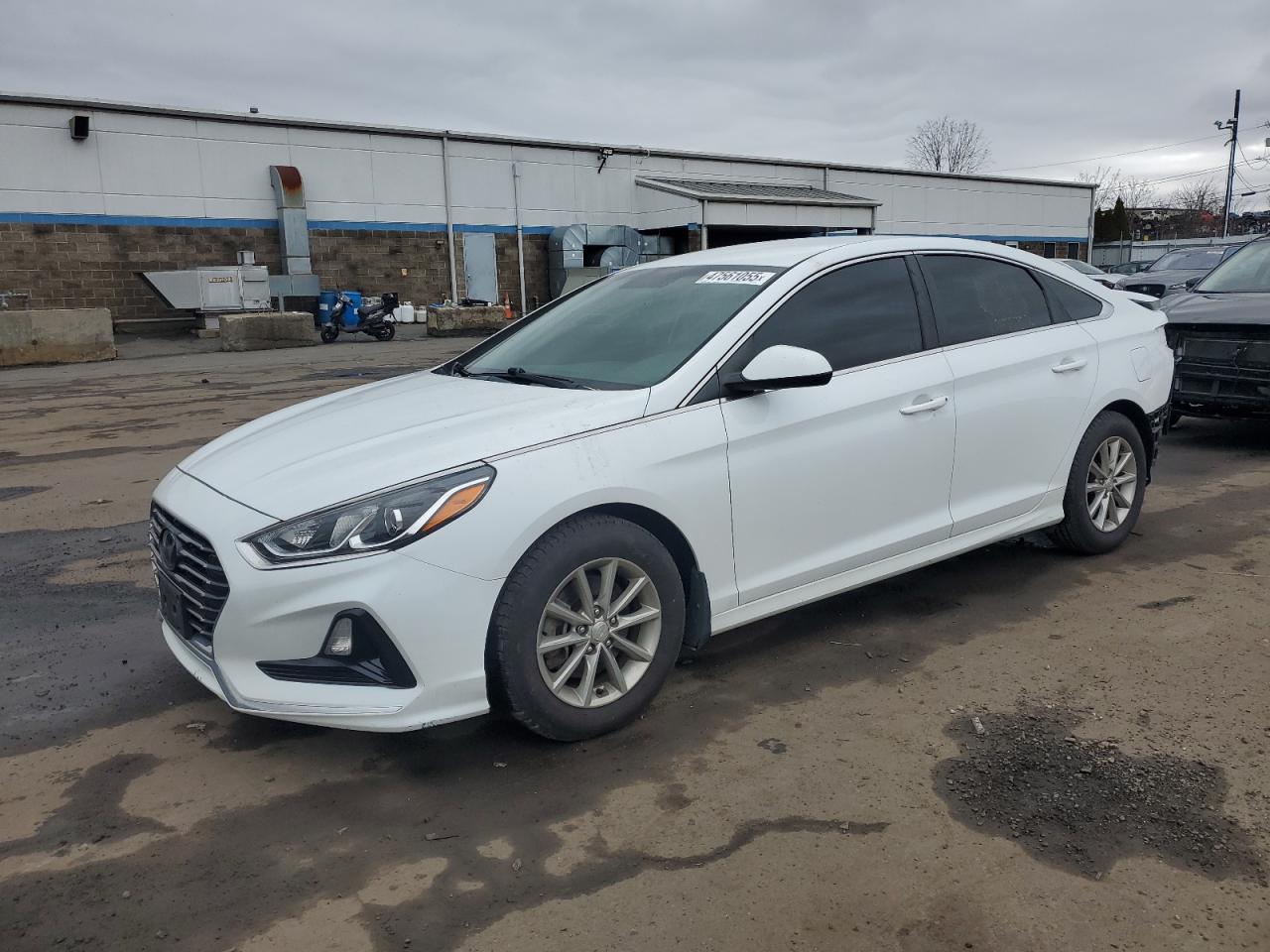 2018 Hyundai Sonata - Image 1