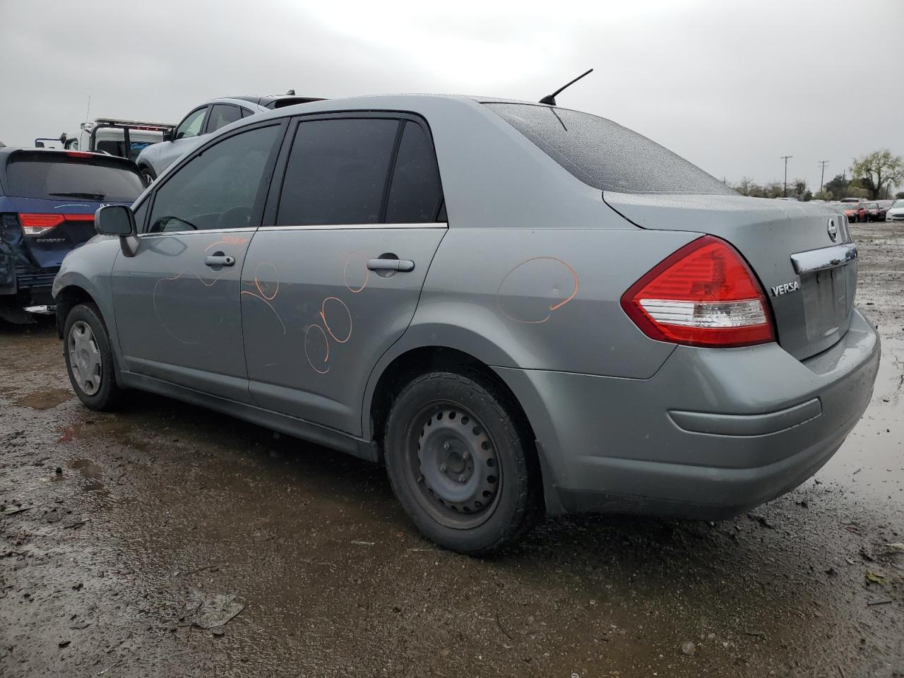 2008 Nissan Versa - Image 2