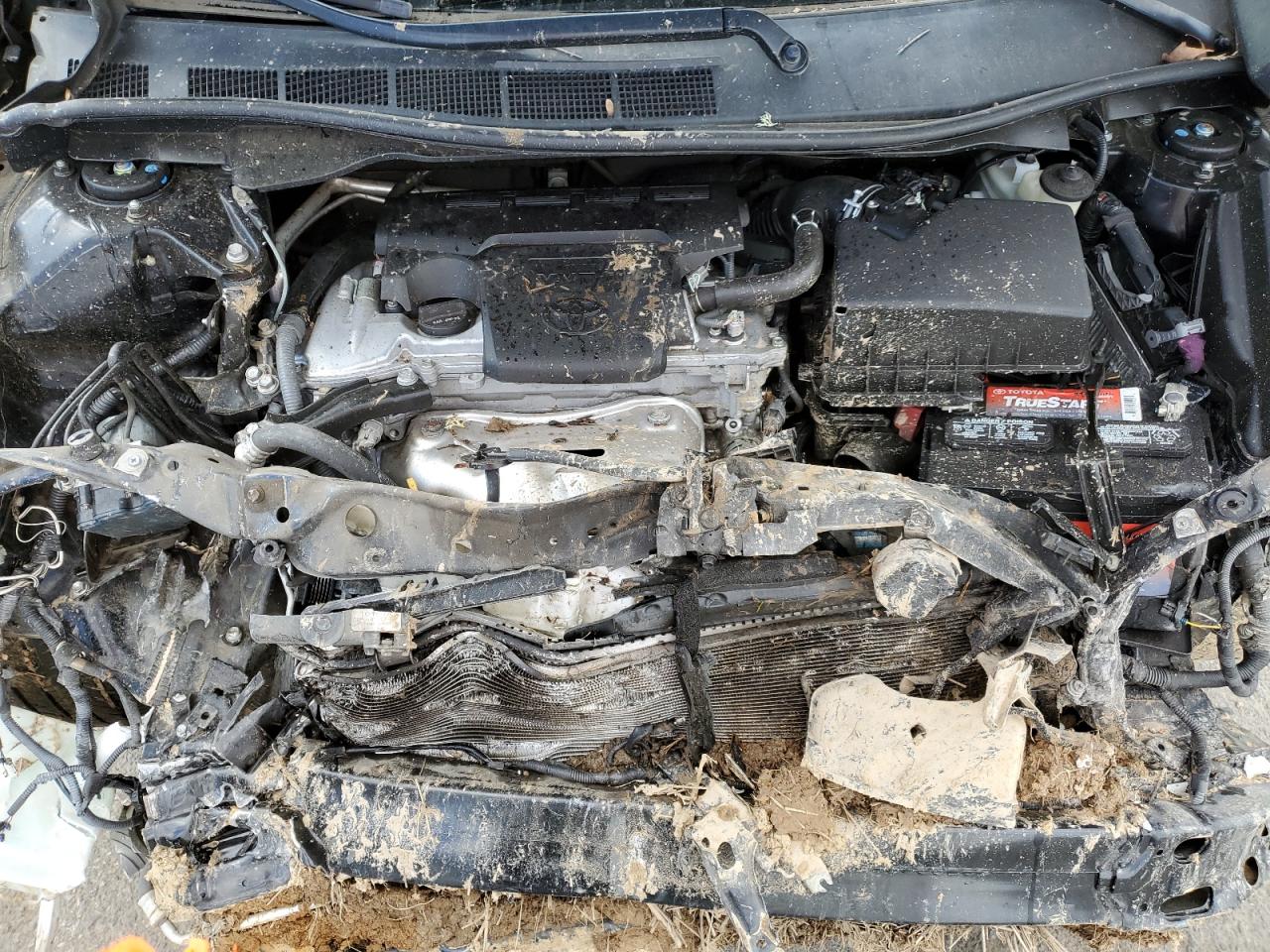 2014 Toyota Camry - Image 11