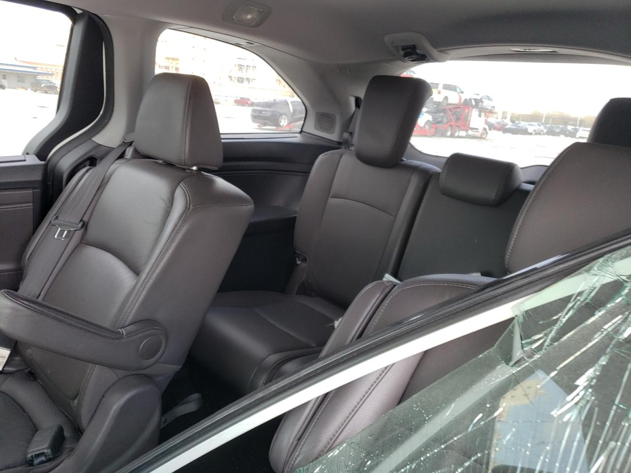 2020 Honda Odyssey - Image 11