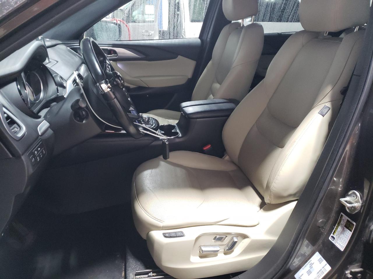 2016 Mazda CX-9 - Image 7