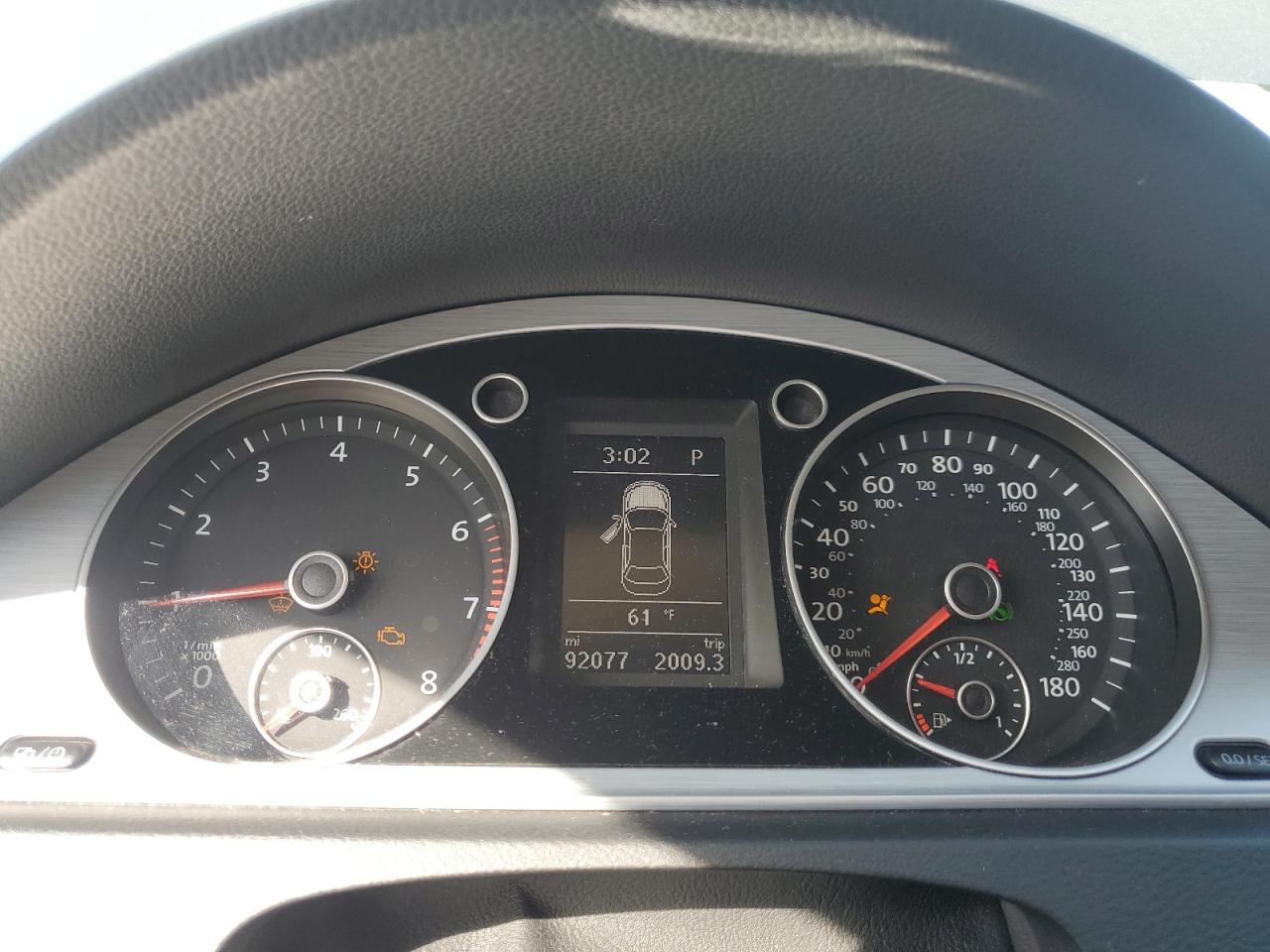 2016 Volkswagen Passat CC - Image 9