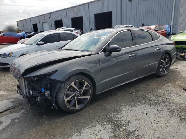  HYUNDAI SONATA 2022 Серый