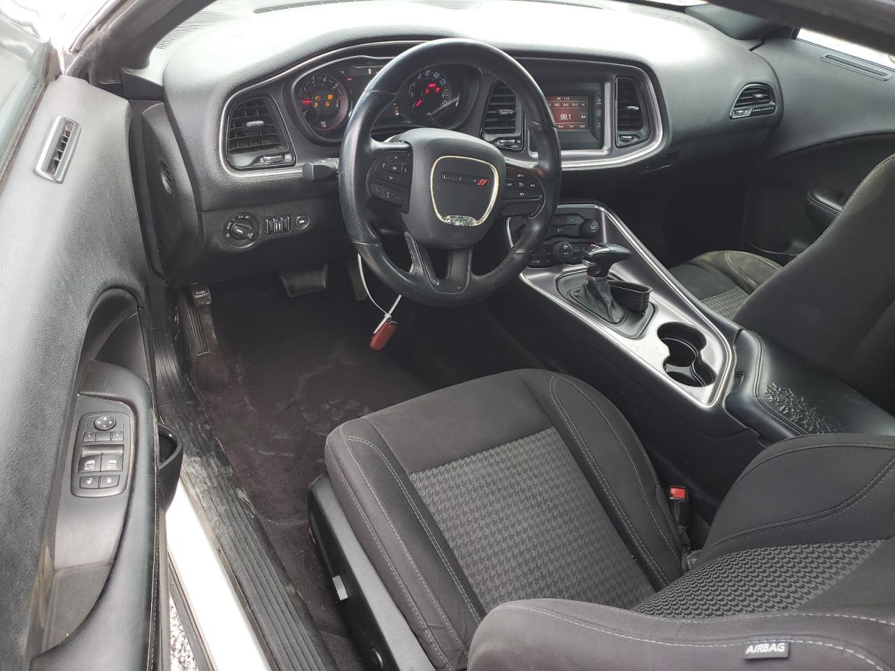 2016 Dodge Challenger - Image 8