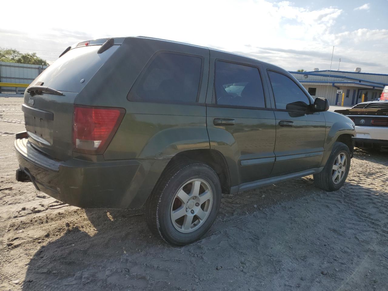 2008 Jeep Grand Cherokee - Image 3