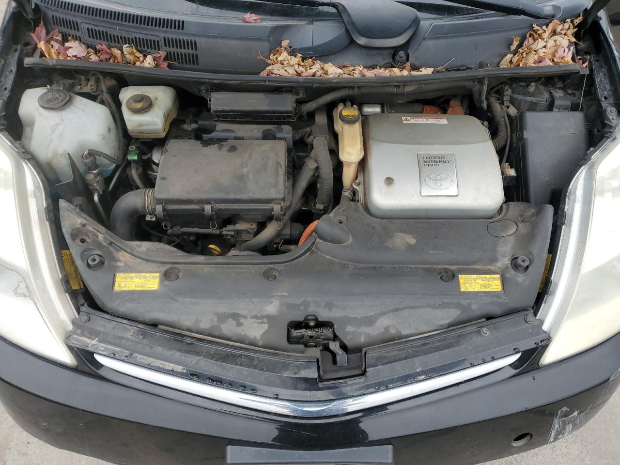 2005 Toyota Prius - Image 13