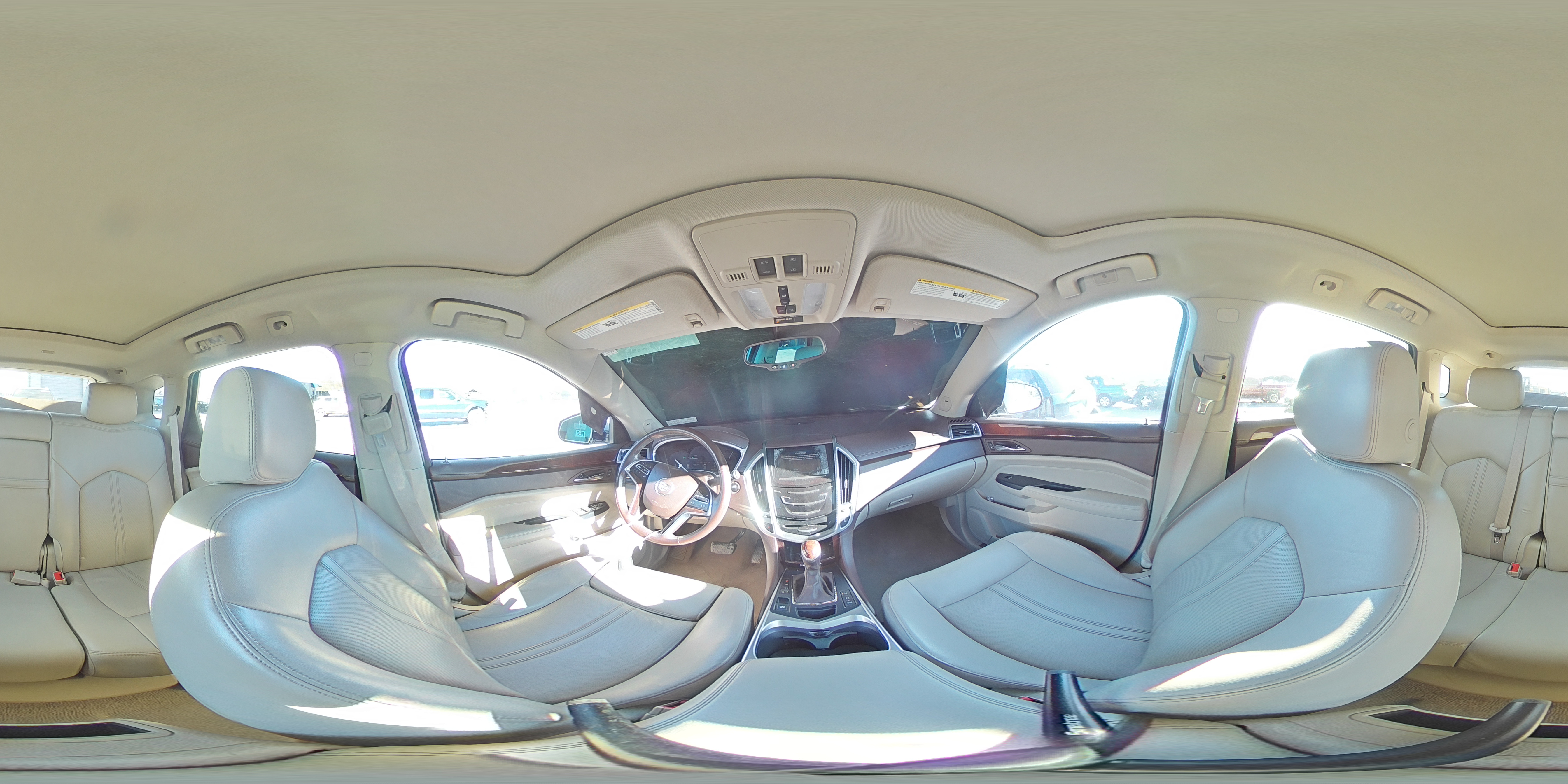 2015 Cadillac SRX - Image 14
