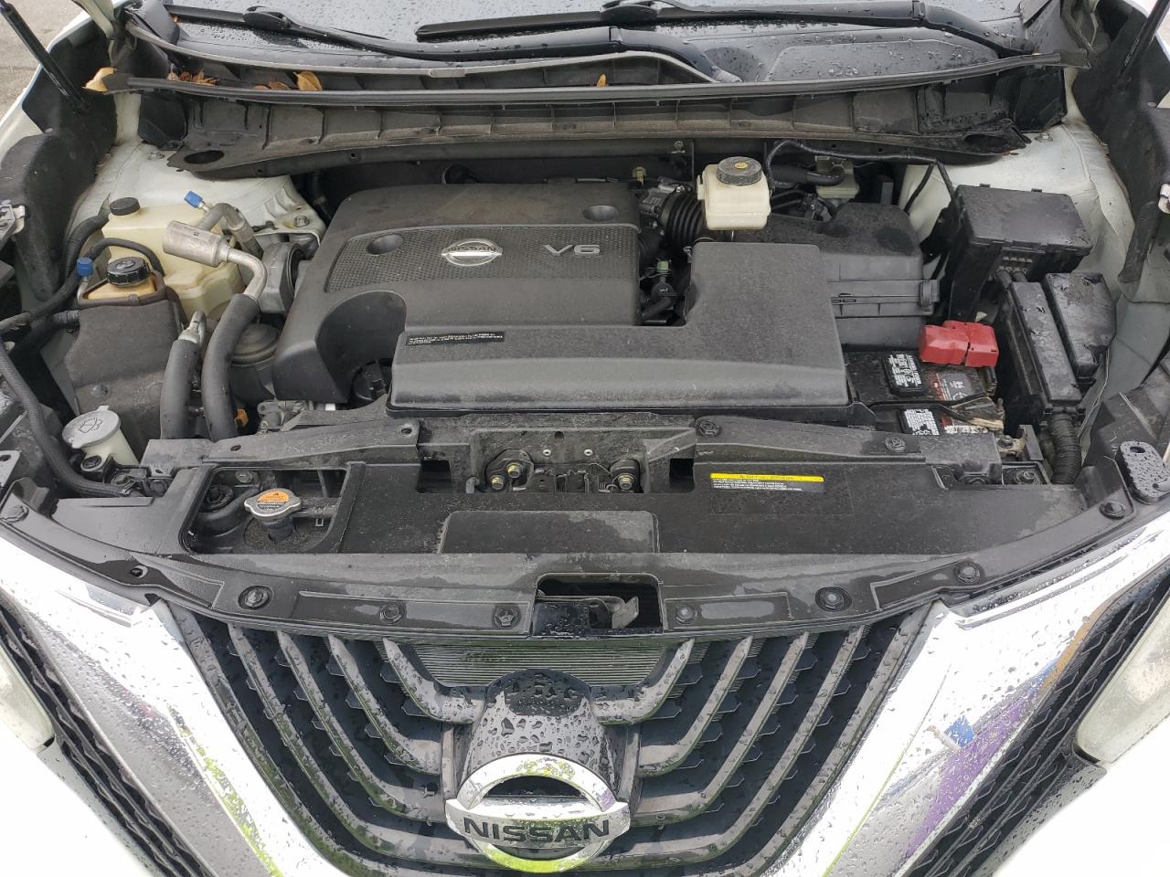 2015 Nissan Murano - Image 13
