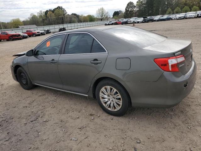 Sedans TOYOTA CAMRY 2014 Zielony