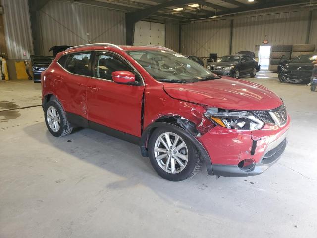  NISSAN ROGUE 2018 Czerwony