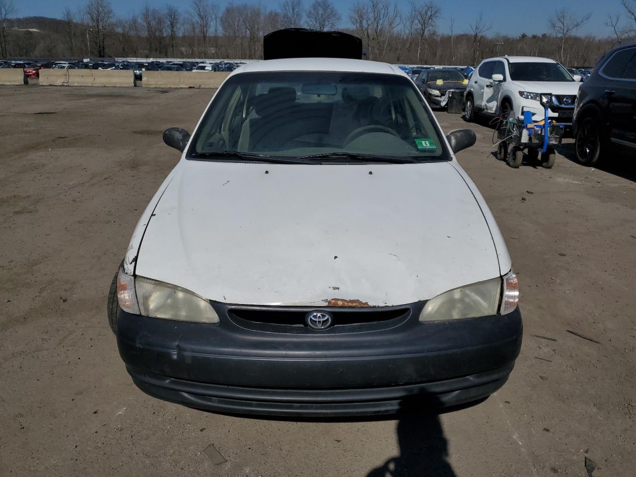 2000 Toyota Corolla - Image 5