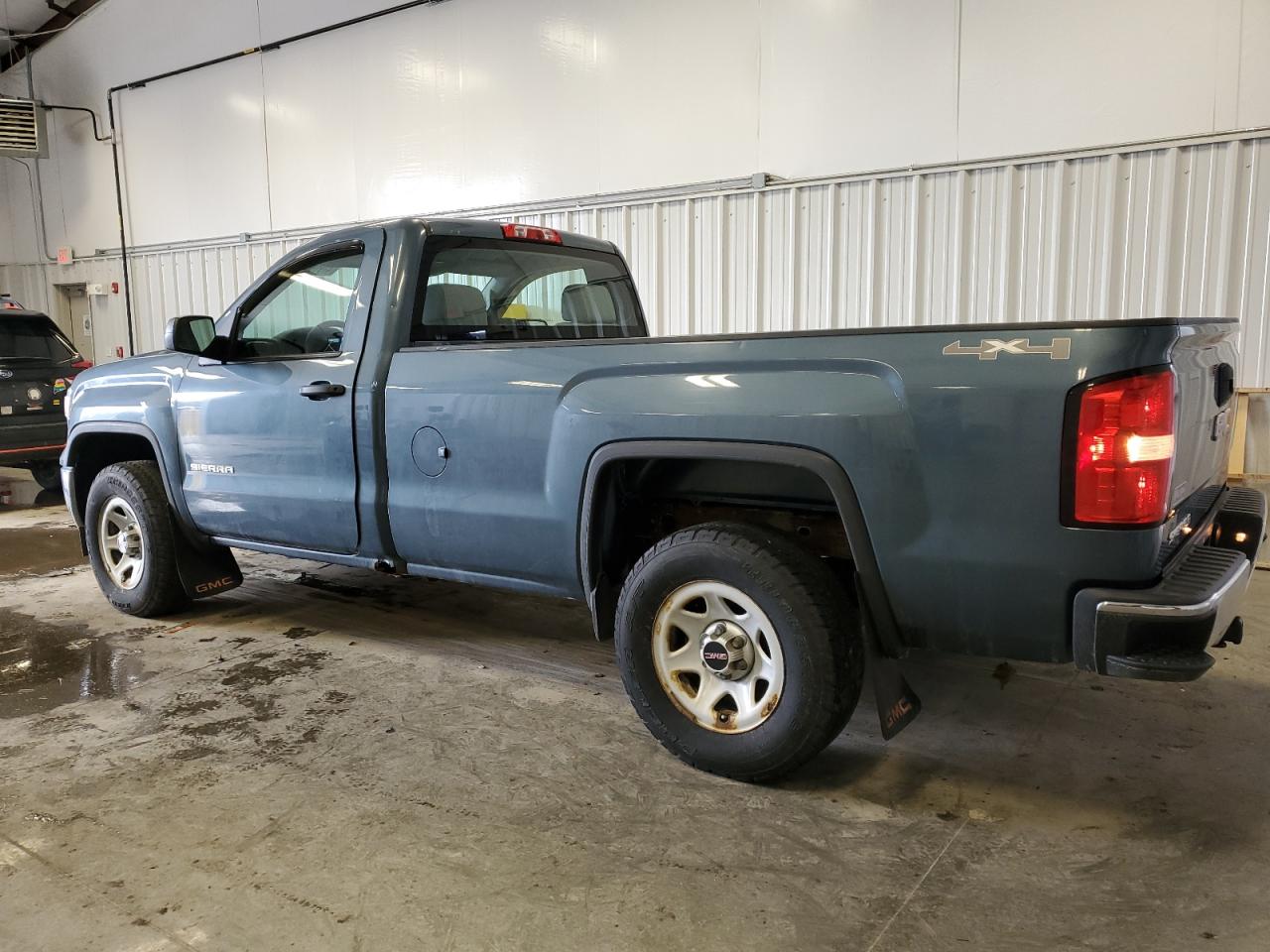 2014 GMC Sierra - Image 2