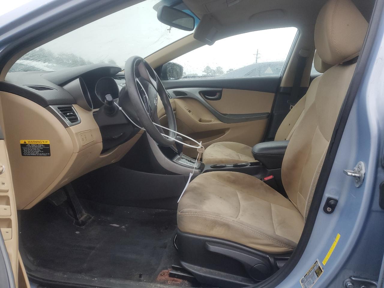 2013 Hyundai Elantra - Image 7