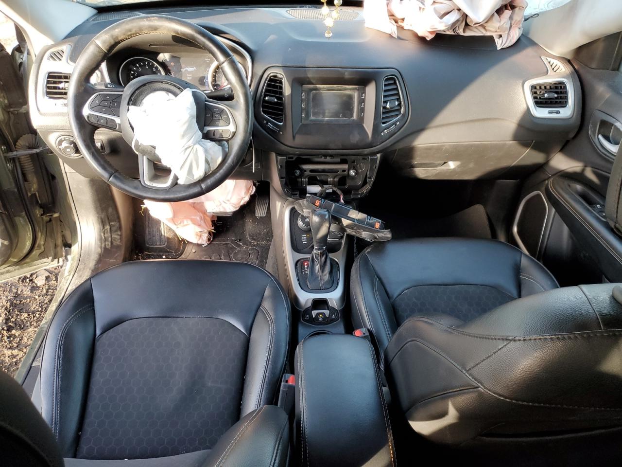 2018 Jeep Compass - Image 8