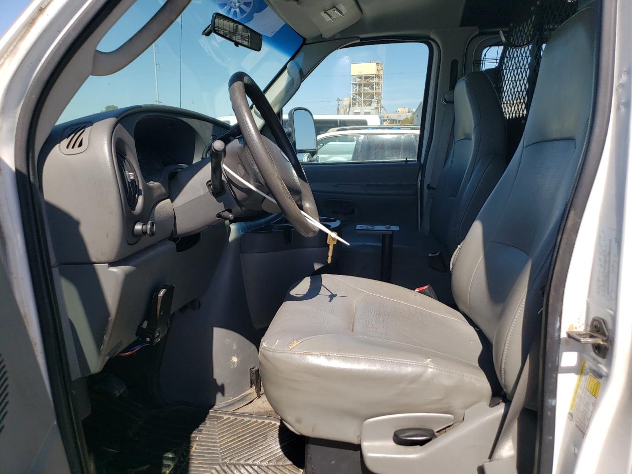 2008 Ford Econoline E350 Super Duty Van VIN: 1FTSE34L68DA26767 Lot: 49807165