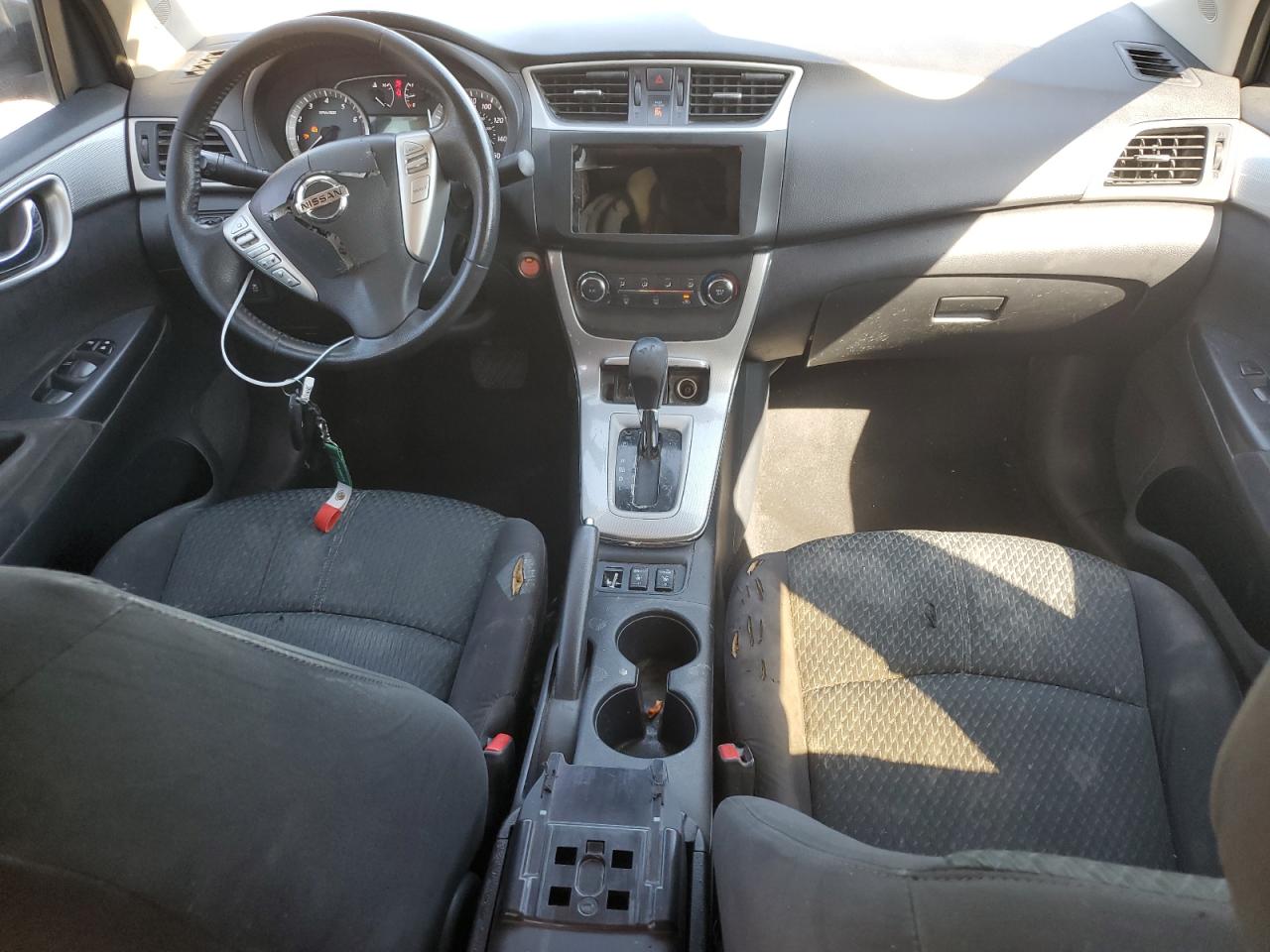 2015 Nissan Sentra - Image 8