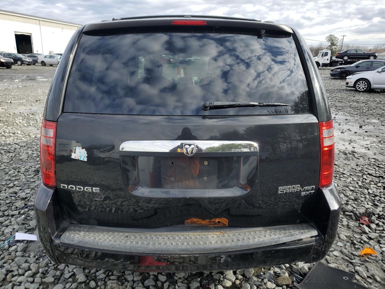 2010 Dodge Caravan - Image 6