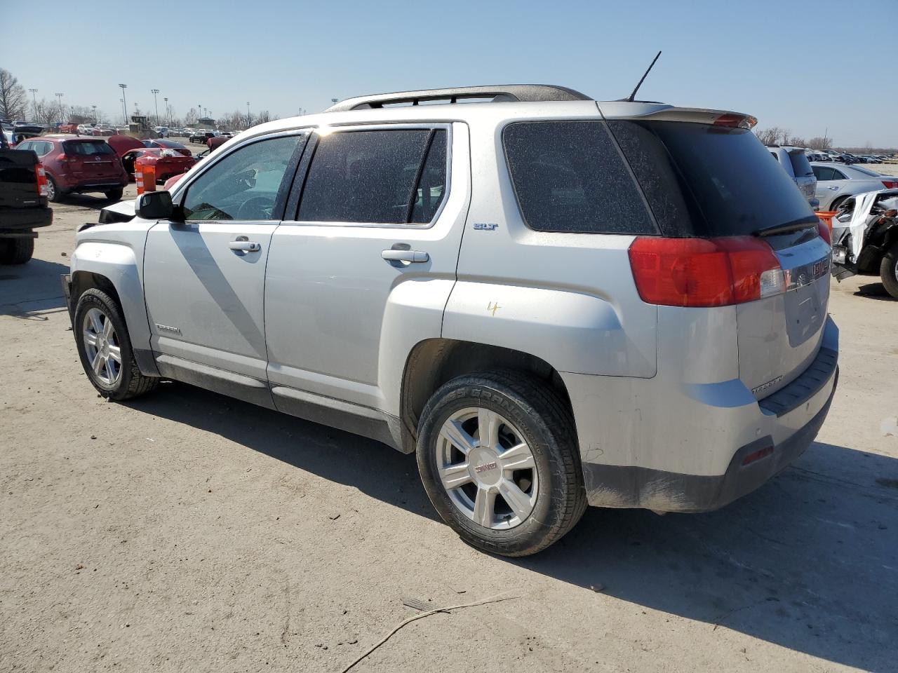 2014 GMC Terrain - Image 2
