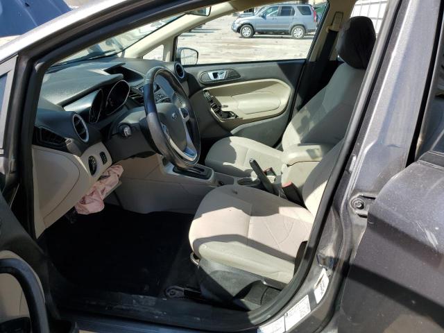 Sedans FORD FIESTA 2014 Gray
