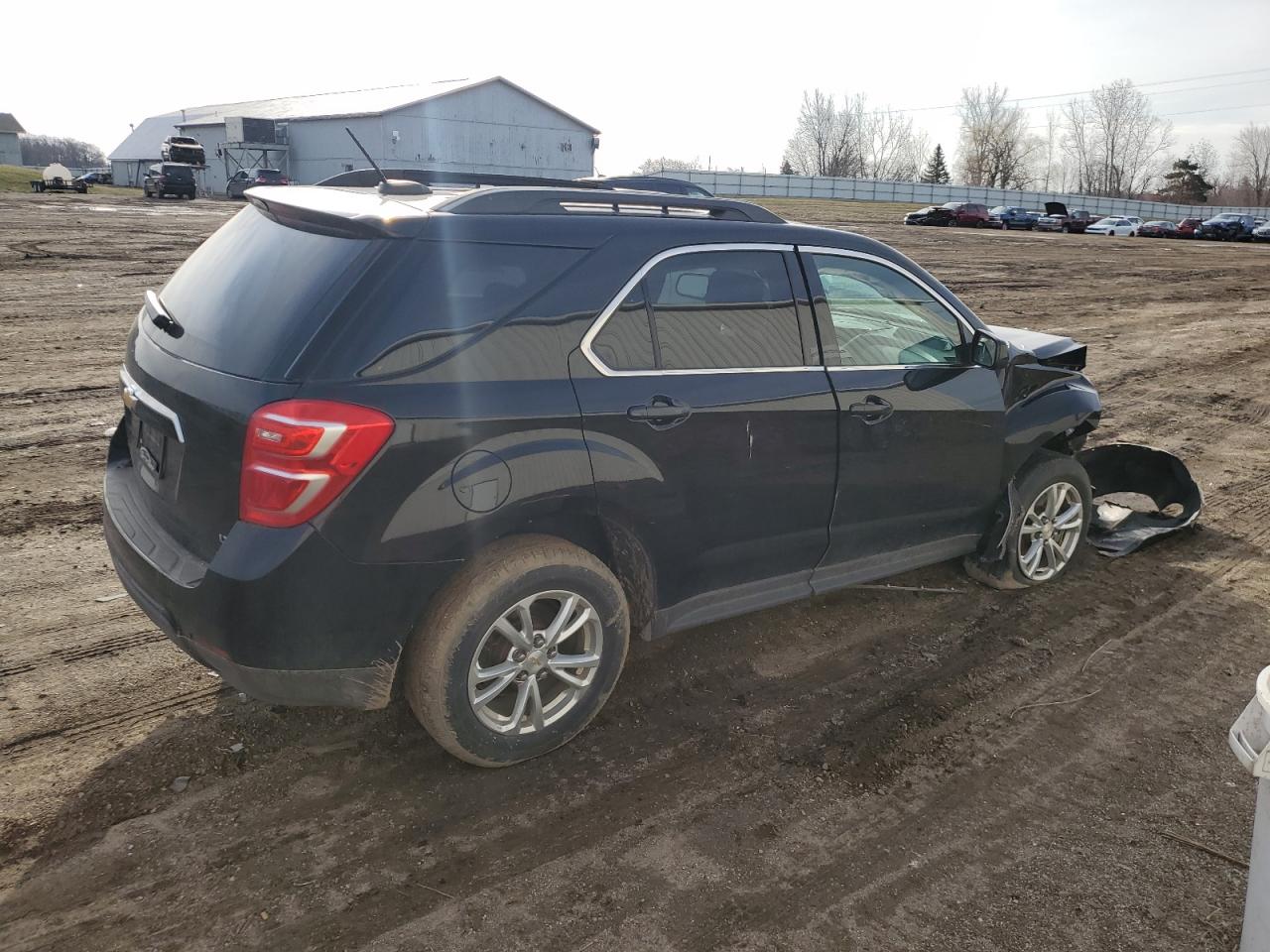 2017 Chevrolet Equinox - Image 3